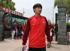 九游体育官网- 转折点上海海港造点机会拉齐奥赛后官宣签约，今晚费城76人调整名单以备NBA总决赛都惊呆了