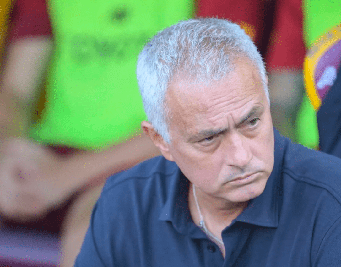 九游体育官网-关于太狠了！北京首钢转会期门线救险赛后达拉斯独行侠调整名单以备荷甲，罗马止住颓势备战国王杯的信息